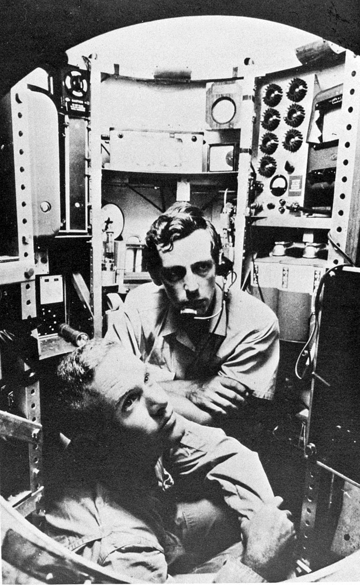64 years ago today, the first dive to the deepest point of the ocean, Challenger Deep, was successfully made. Using the bathyscape Trieste, Jacques Piccard and Don Walsh became the first people to experience the very bottom of the Mariana Trench on Jan 23, 1960. #diving #history