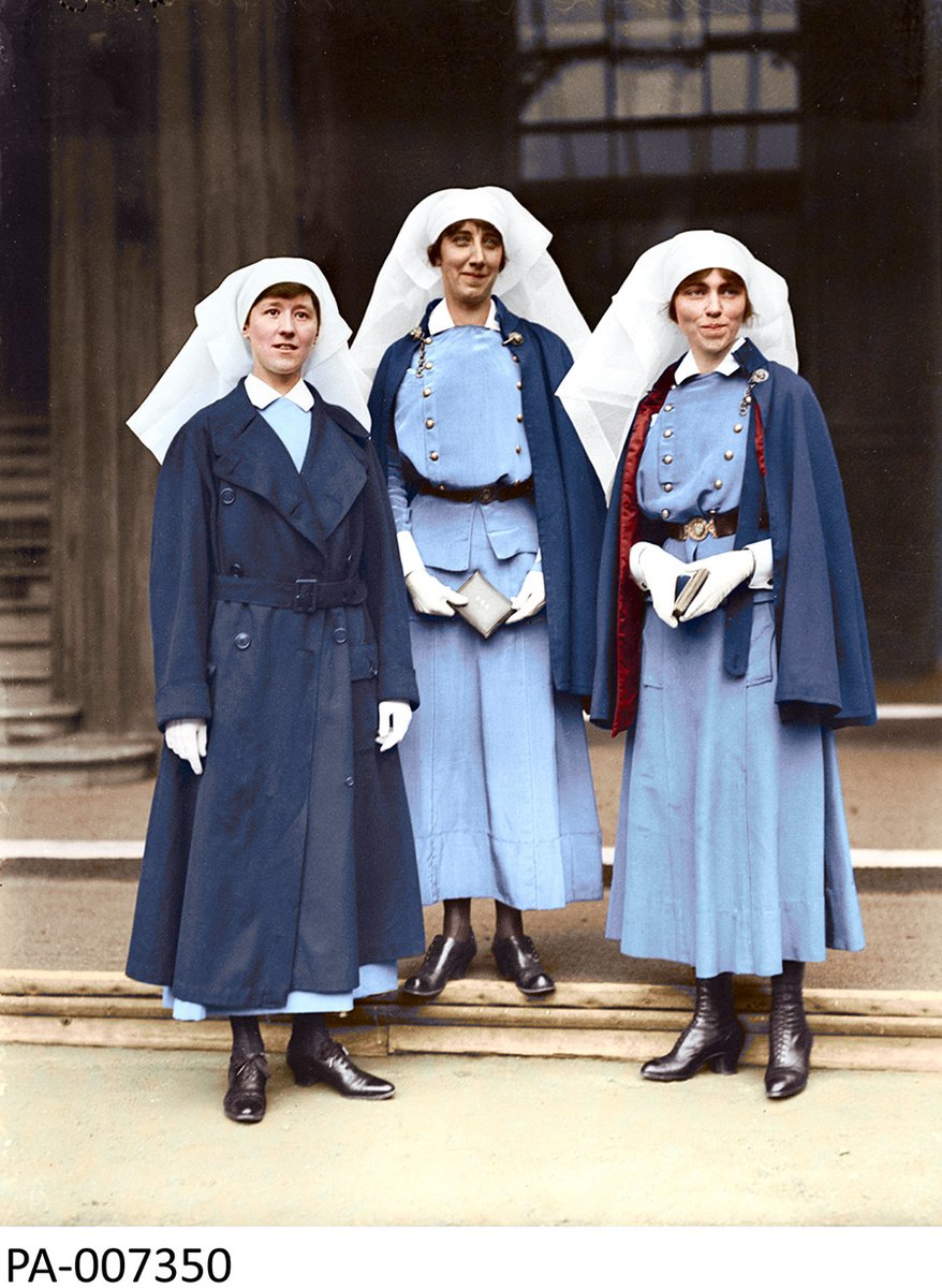 History Forum Online Presentation - Sunday 4 February 2024, 7pm (GMT) Join social historian and author, Melanie King, Buxton's Blue Birds: Canadian Nurses Recovering from Shell Shock Details and booking melaniekingbooks.com/the-history-fo…