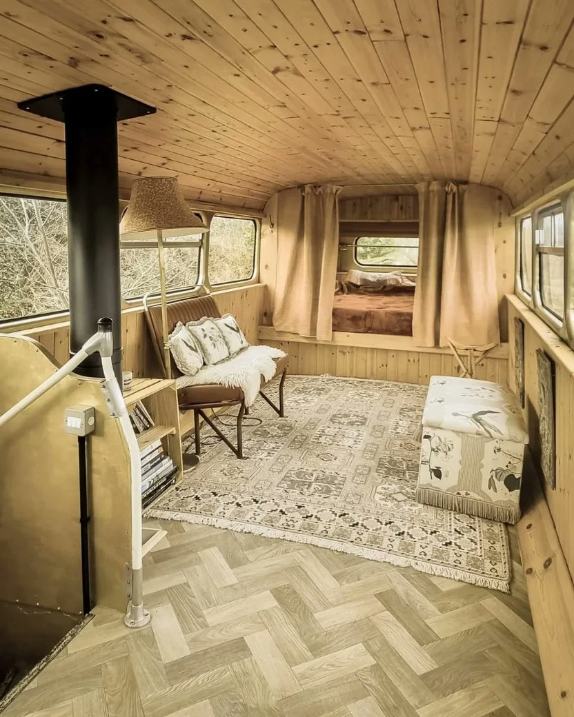 Old No1 Bus #quirkyaccommodation #glamping #shropshire @canopyandstars