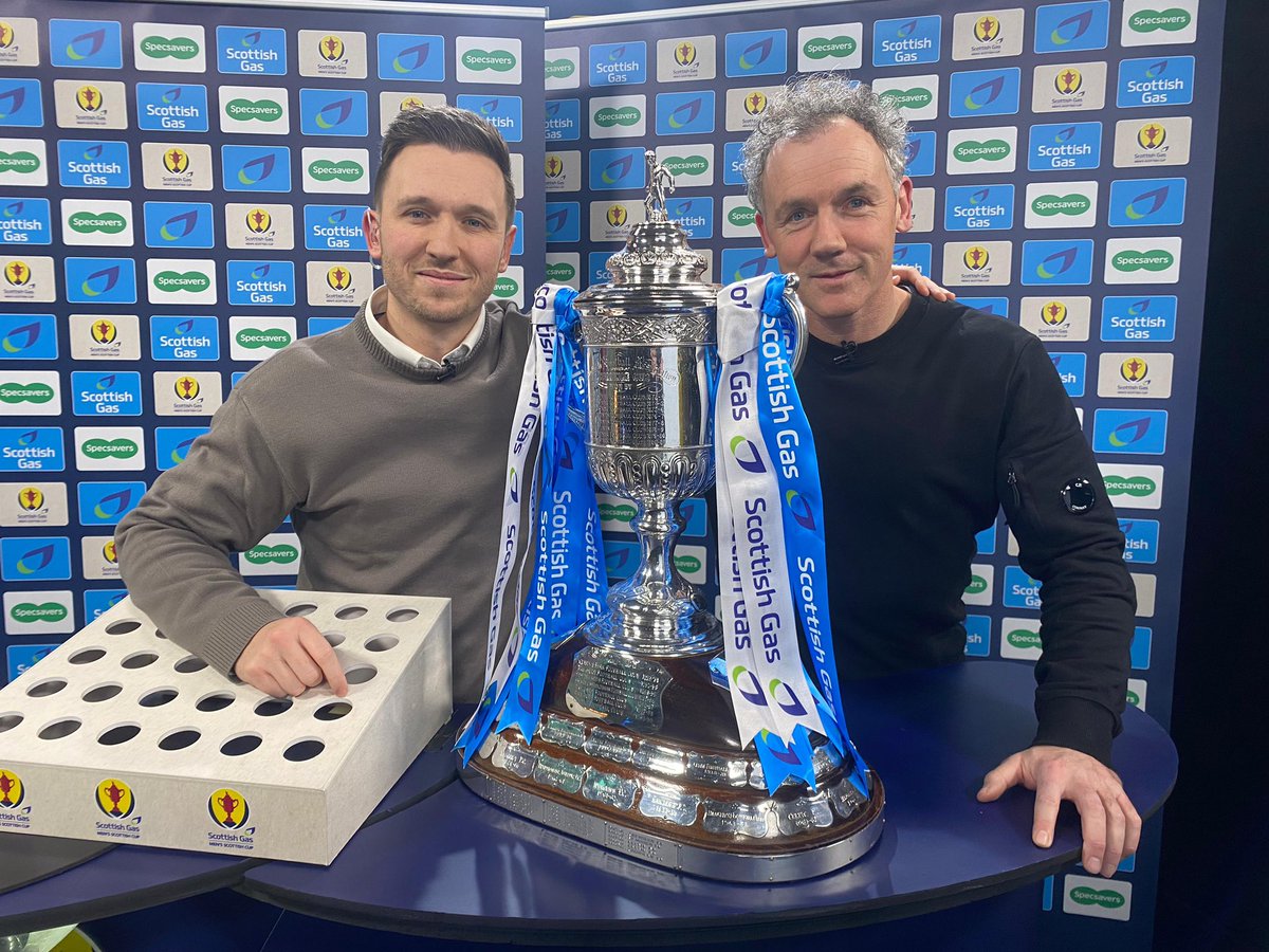 Delighted to present tonight’s <a href="/ScottishCup/">Scottish Gas Scottish Cup</a> draw with the brilliant Christian Dailly. 

Always something I hoped to do one day 😄 #ScottishCup