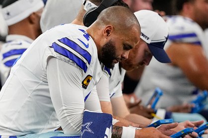 JoeTrahan's tweet photo. And then there were two.
With the @Lions win over the Bucs, now the Cowboys and Commanders are the only teams in the NFC who haven't made it to the Conference Championship Game since 1996. https://t.co/i0zZtQ9QhZ