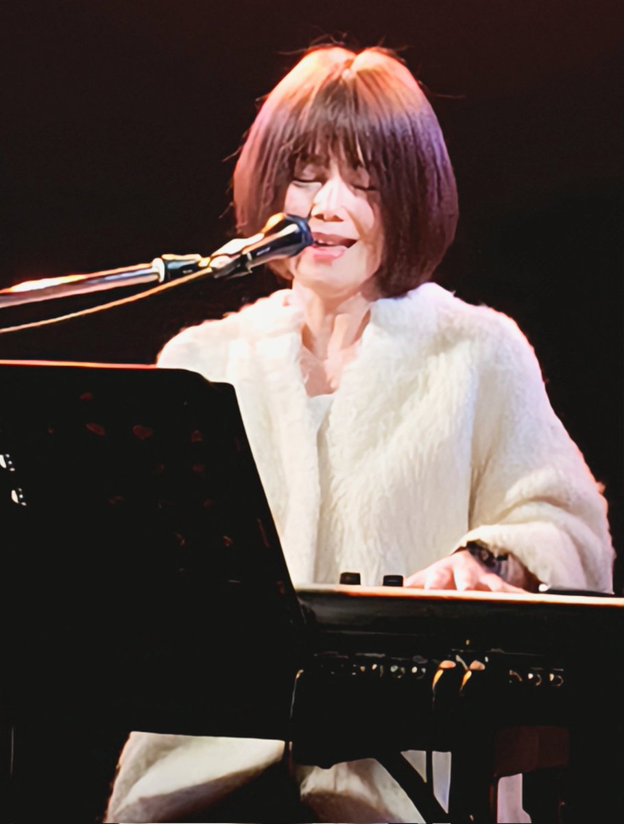 0h0xyuD3JT6sDRu's tweet image. 裕美さん
おはようございます！

優しい次男さんですね！

体に響く生ライブいいですよね🎶🎶

私は水道橋WordsでのMoon Notes Kaoryの生ライブを観に行きました🍀ピアノ弾き語り素敵でした。

#MoonNotes