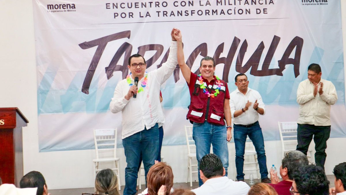 yamilmelgar's tweet photo. Agradezco infinitamente  a  todos los miembros de la #familia Aguilar Castillejos quienes son representantes de MORENA en Chiapas, defensores de la 4T y constructores de las estructuras morenistas, vamos por el segundo piso de la 4T. Al Mil por mi querido Tapachula. ¡Ánimo!
#JoséAntonioAguilarCastillejos  #MarceloToledo #CiroSales