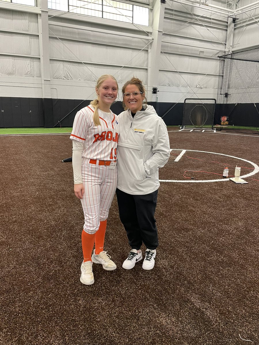 Weekend at @MizzouSoftball Such an awesome instructional day with all expectations exceeded. Thank you @CoachLarissaA @J_Cottrill_ @coachMarino11 for the feedback and positive words, can’t wait to be back at the Zou! @TMojo2025