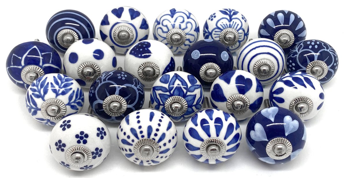 We design and sell cupboard knobs &amp; hooks for retail &amp; trade. Shop online theseplease.co.uk/product-catego……………………… #earlybiz #upcycle #chalkpaint #anniesloan #Frenchicpaint #upcycle #ceramic #knobs #DIY