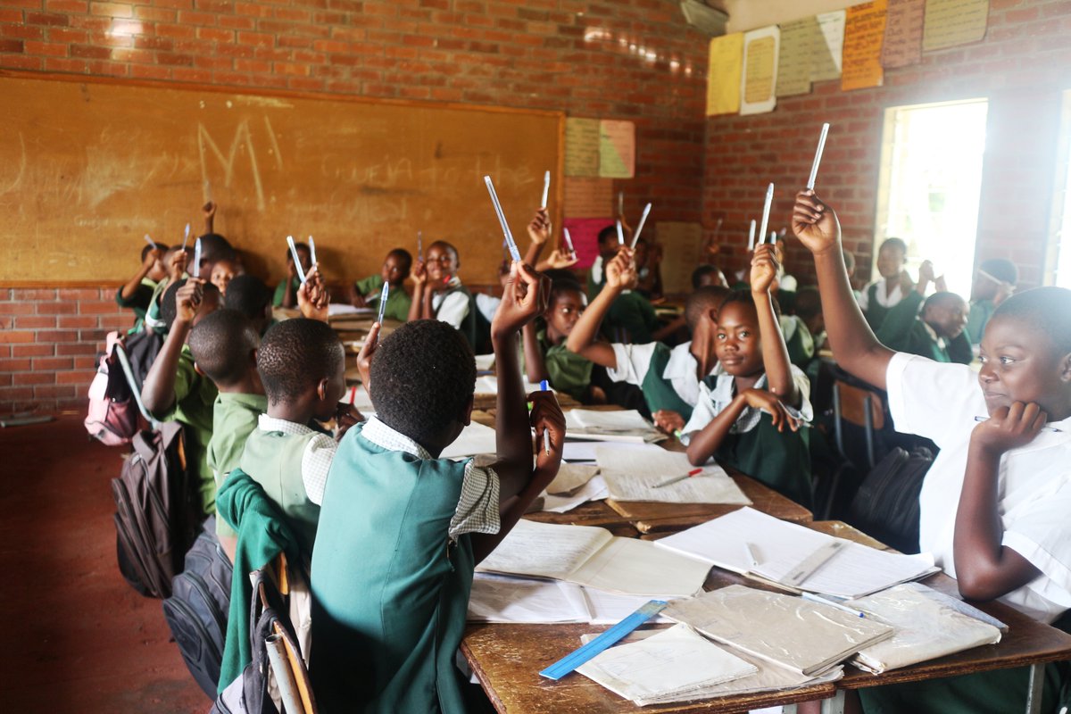 Happy Monday! Mondays are for celebrating girls in school. #educationforall