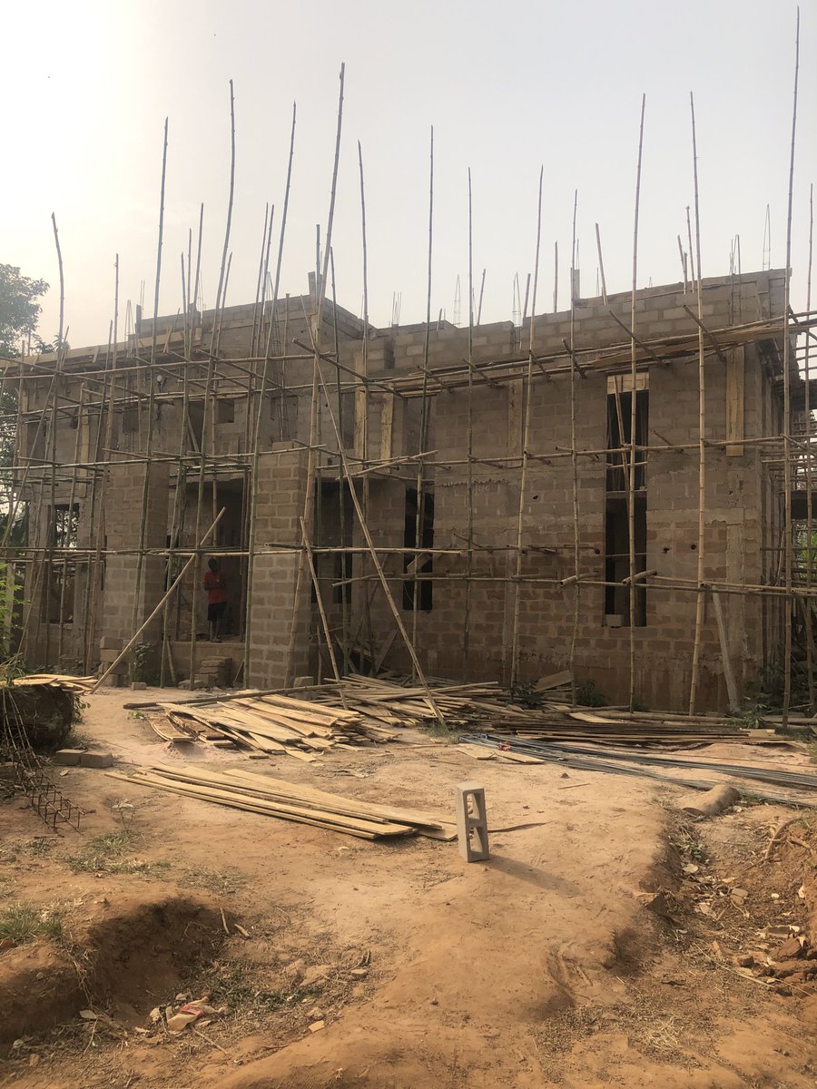 Building Construction of the Country Home of the first Igwe of Umumba Ndiagu, Ezeagu. 

iDesign
iBuild

Bring work🙏