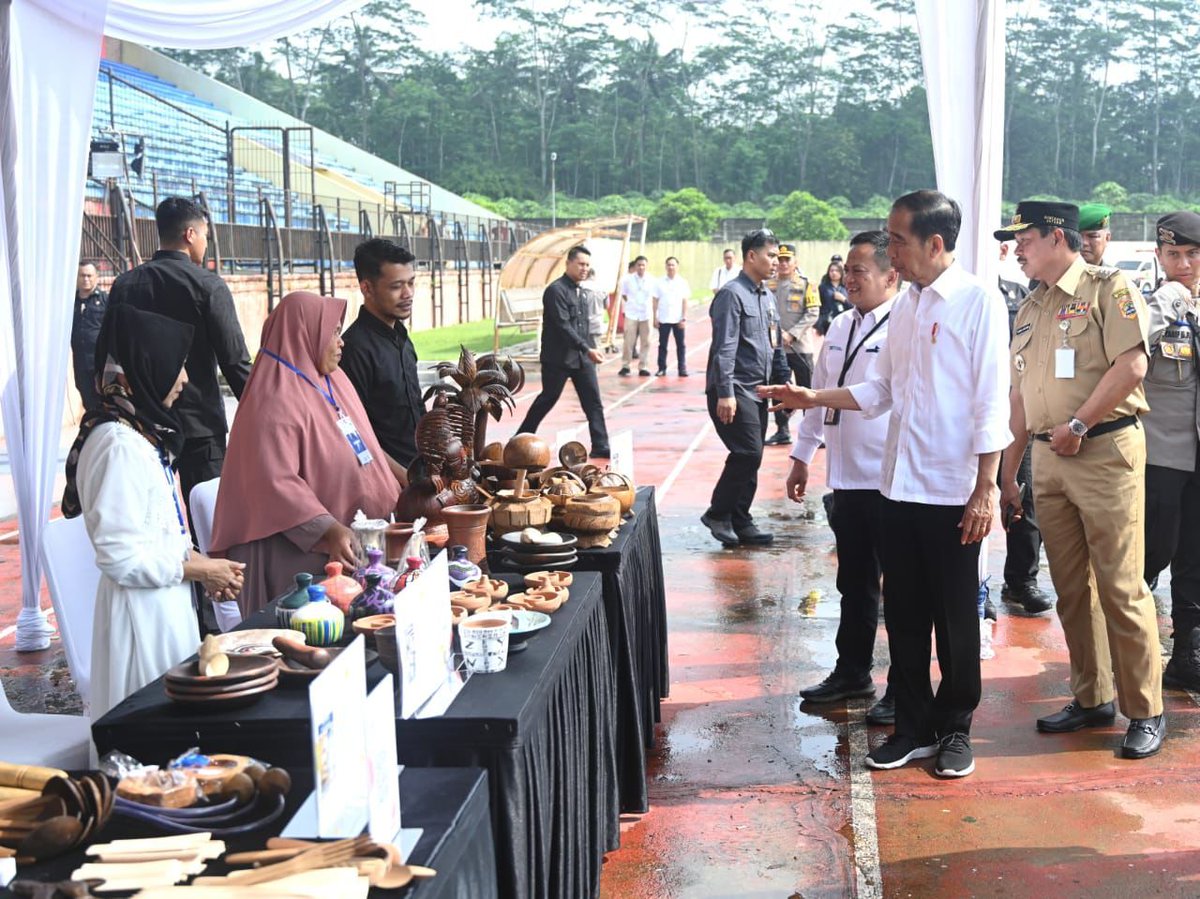 Joko Widodo tweet media