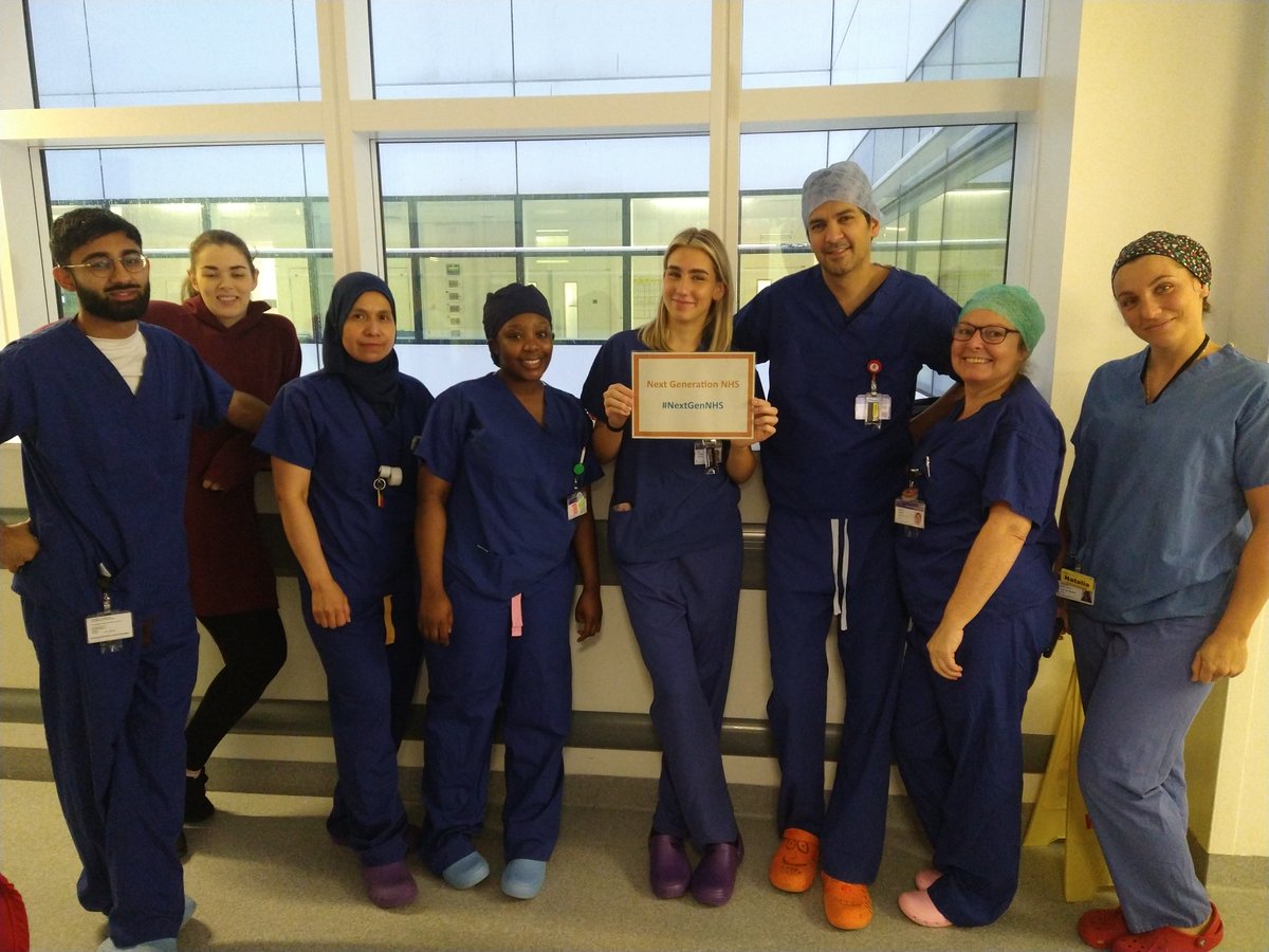 Day 6 of #NextGenNHS <a href="/NHSEngland/">NHS England</a>🔶Bringing Young People to the NHS &amp; NHS to Young People 📷Here we can see some theatre staff (including surgeons, ODPs and theatre nurses) who radiographers commonly work with📷We communicate NHS &amp; Social Care Careers📷Thank you for inspiring!🔶