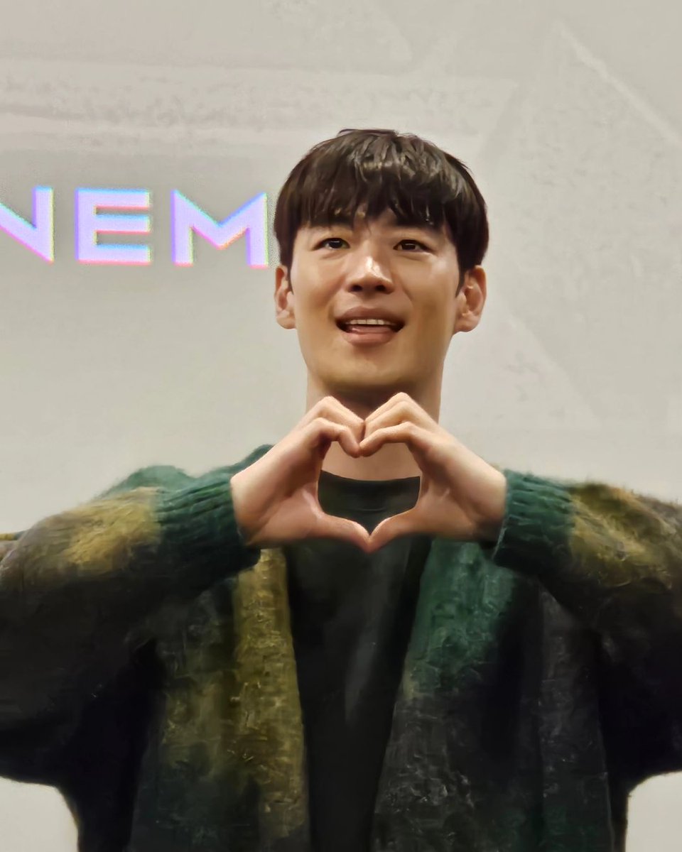 dejehoon's tweet photo. ⠀:¨ ·.· ¨:⠀
⠀ `· . ୨ pookie wookie bear lee jehoon ୧ https://t.co/WIvj1XHrWJ