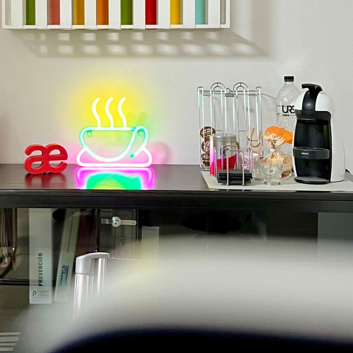 Un café lo arregla todo, incluso un lunes

#lunes #café #brandingdesign #agencia #comunicación #digital #marketing #diseño #rrss #web #campañas #publicidad #kitdigital #marcas #creaerte