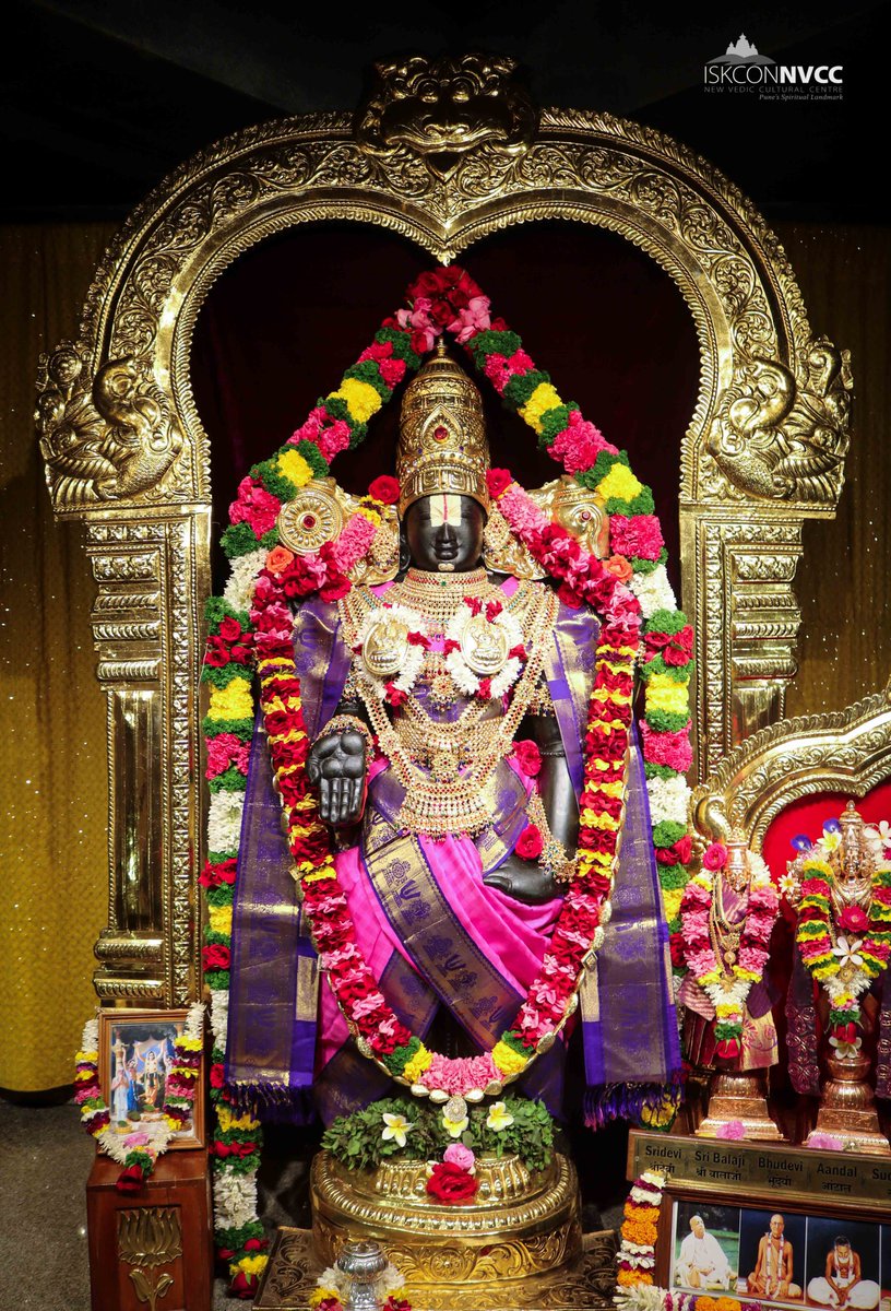 ISKCONPune's tweet photo. 🗓29-01-2024🙏🌷Today's Darshan🌷
🌷Sri Balaji🌷
🚩@ISKCONNVCCPune🚩
.
.
#29thjanuary #29thjanuary2024 #ISKCONNVCC
#ISKCONPune #ISKCON #ISKCONNVCCPune #PUNE
#DailyDarshan #Monday #photographychallenge
#bestphotochallenge #BestPhotographyChallenge
#picturechallenge #photo https://t.co/hTYt8uyZcJ