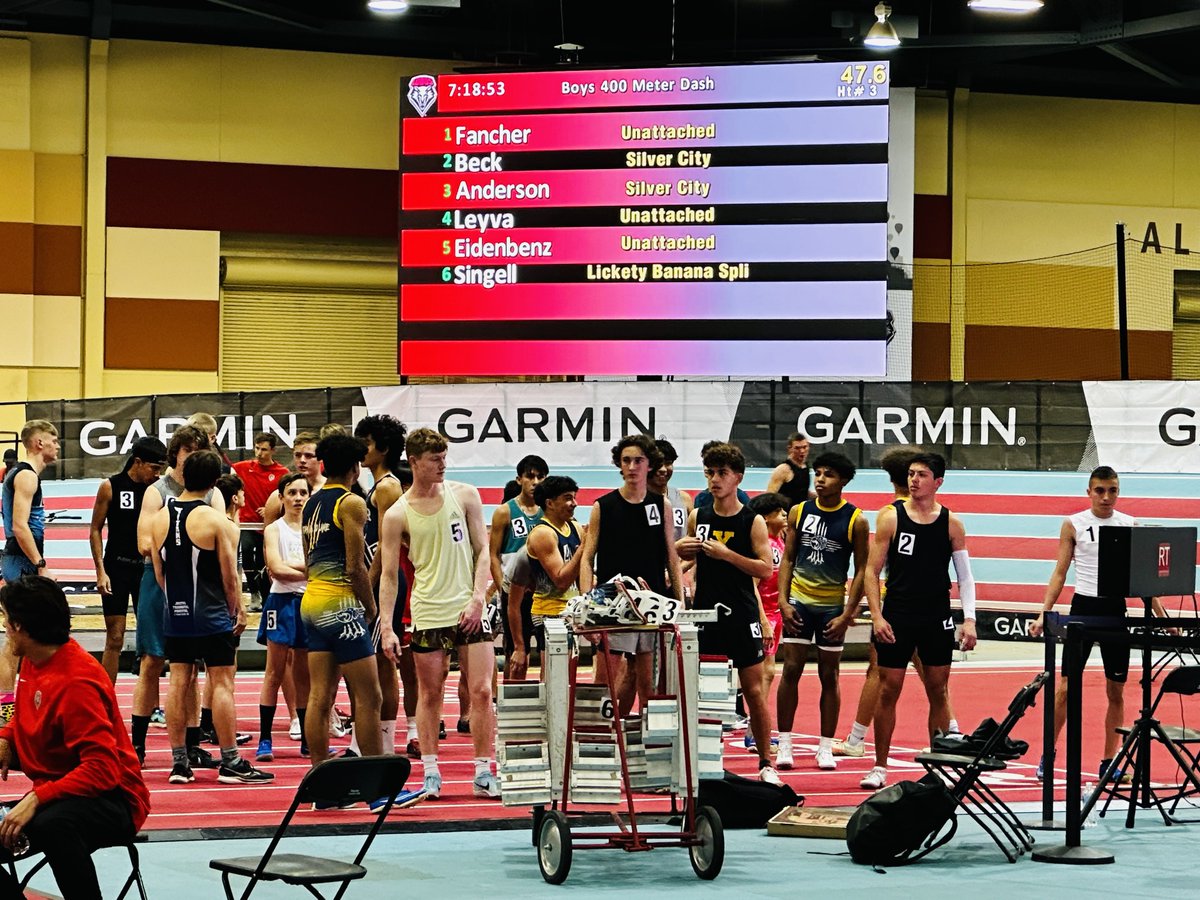 JaydenMendivil's tweet photo. Great competition this weekend at the Cherry and Silver open hosted by @UNMLoboXCTF. New PR in the 60 m, 200 m and 400 m runs over the last two meets. Placed 3rd in my heat in the 200 m run. Will build from here. https://t.co/wlH7Skmrdv