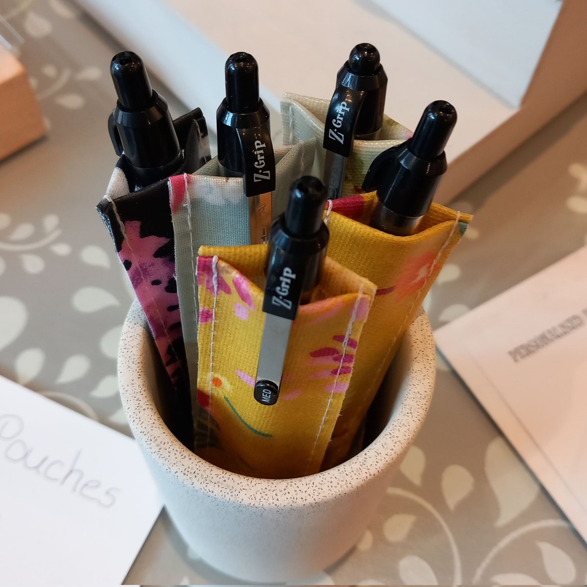 Morning #earlybiz there's just 3 days left to grab some of my fabulous January offers over on my website 😉
#MHHSBD #mondaythoughts 

cosimas.co.uk/ourshop/prod_8…