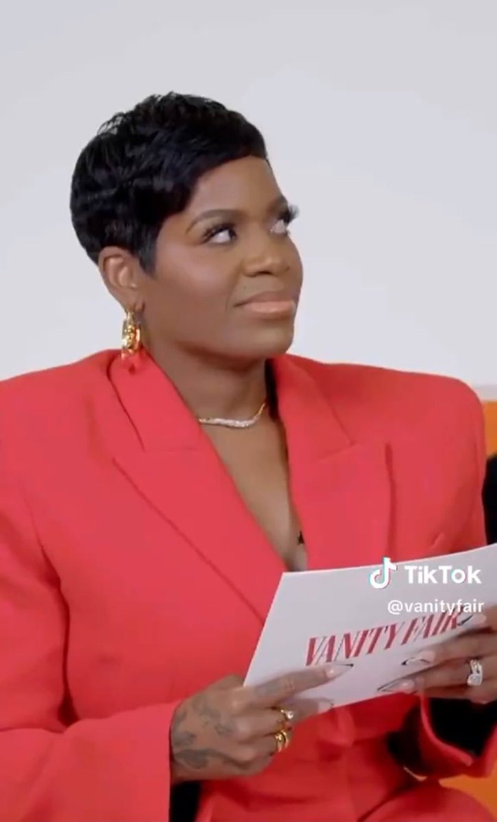 this is not the same lady who was on that plane with Dwayne…