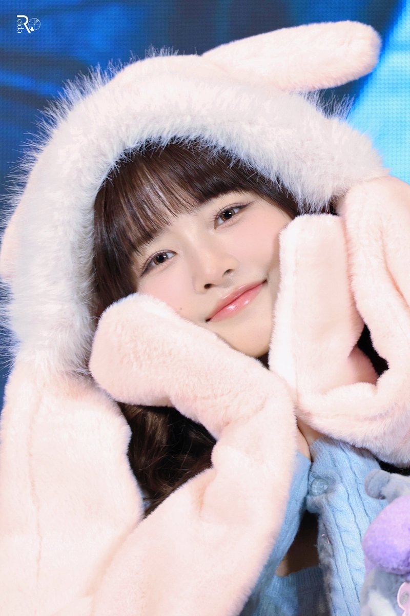 YehRry's tweet photo. 231218

#IVE #REI #아이브 #레이 #レイ https://t.co/Y8dvroAVSd