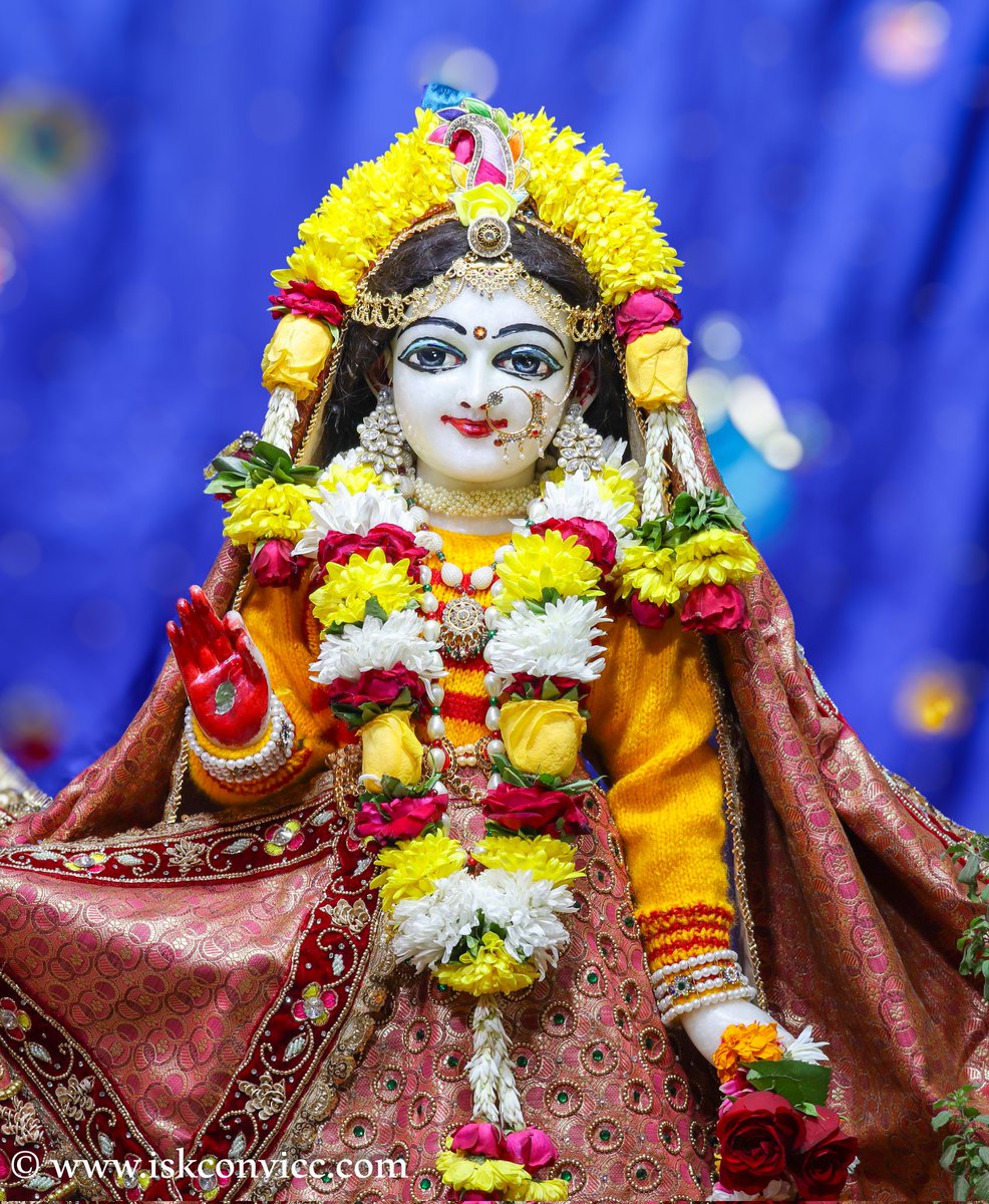 iskconvicc's tweet photo. Śrī Śrī Radha Gopal Darshan - 29/1/2024 @iskconvicc
.
.
.
#iskconvaranasi #iskconvicc #srisriradhagopal #radheshyam #radhamadhav #shricharan #patitpavan #god #iskcondarshan #shriradhe #gauranaga #nityananda #radhakrishnadarshan https://t.co/qJL4Gt4KAx