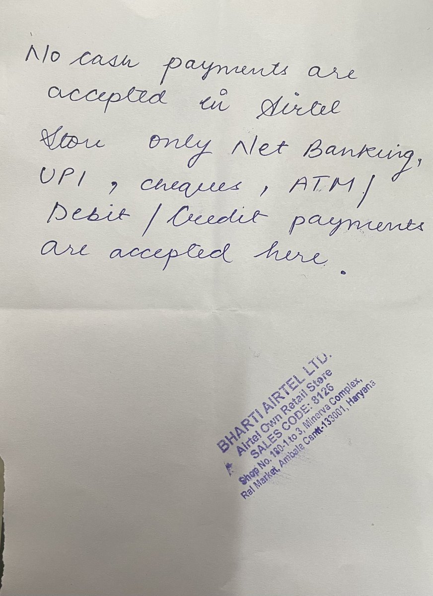 AnujBan5al's tweet photo. @Bharat13149053 @Airtel_Presence @RBI @FinMinIndia Airtel store near me gave written declaration for not accepting cash payment. https://t.co/pzAicHFoQi