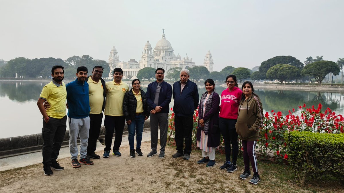 tpfnational's tweet photo. तेरापंथ प्रोफेशनल फोरम कोलकाता एवं हावड़ा रीजन के संयुक्त तत्वावधान में TPF राष्ट्रीय अध्यक्ष श्री पंकज ओस्तवाल के आतिथ्य में कोलकाता एवम हावड़ा की शाखाओ ने विक्टोरिया मेमोरियल में "Walk With National President" का आयोजन किया गया।

 #Tpf #tpfnational #kolkata https://t.co/H7nG80caVQ