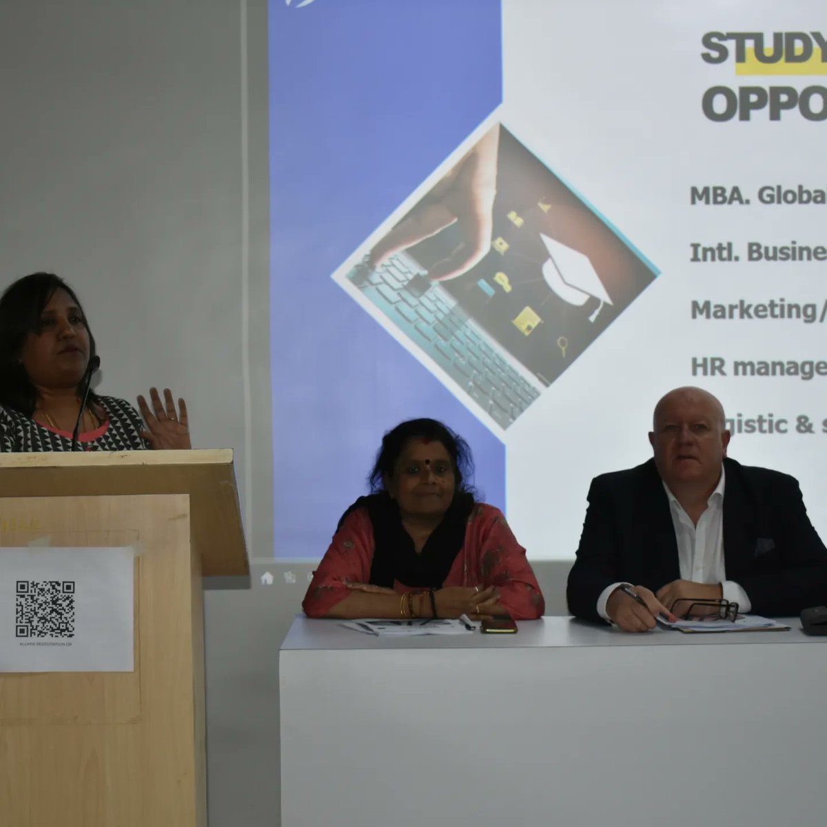 adypuniversity's tweet photo. Witness an enriching session with Bill Ramen, President of Zoom Abroad, as he guided Ajeenkya DY Patil University students towards a brighter academic future. #ADYPU #HigherLearning #WorldlyWisdom #BestUniversities #TopUniversities #PuneUniveristy #InternationalHigherStudy https://t.co/8TxLphpEfH