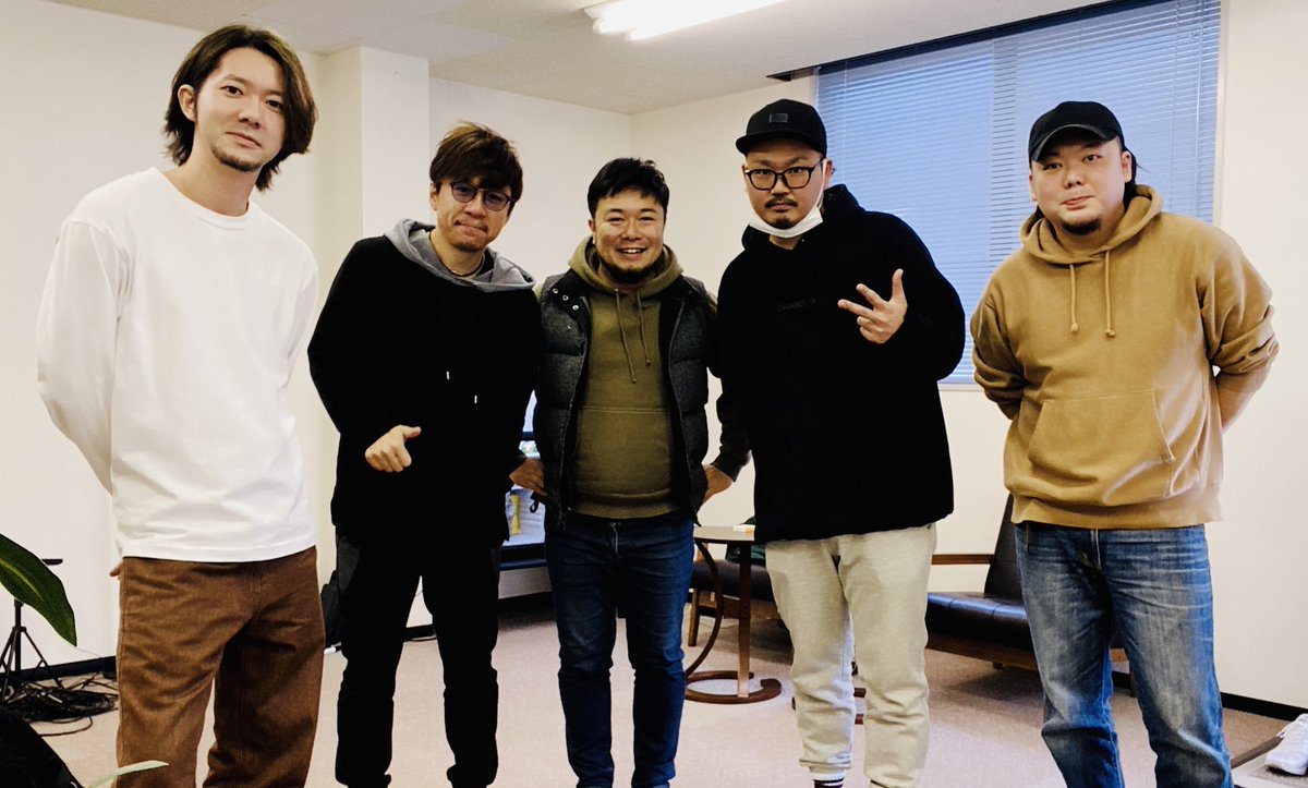 MusicScDream's tweet photo. 奇跡が起きております！
1月28日、29日の二日間、
Music School Dreamに日本を代表する音楽家達が集結しておりました😁

tasukuさん、福岡良太さん、https://t.co/ZTQfHhHrUuさん、Tommyさんです！
日本を，代表する超超超トップの音楽プロデューサー、クリエイターさん達です😎 https://t.co/6JX6N7EDVQ