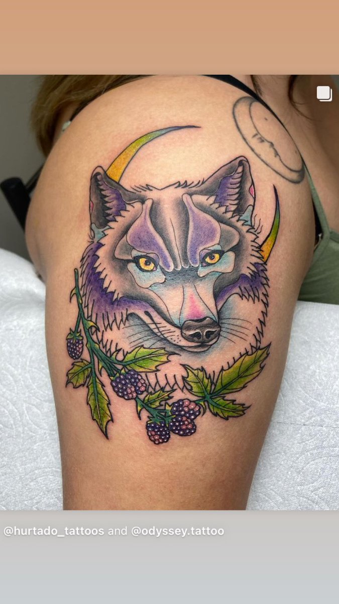 Neo-traditional wolf design by artist Jace Hurtado #neotrad #wolftattoo #tattoo #colortattoo