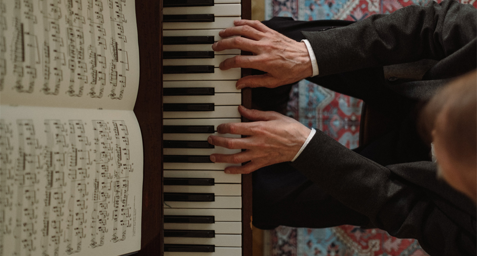 University of Exeter Faculty of Health & Life Sci (@uniofexehls) on Twitter photo New study by experts at <a href="/UniofExeter/">University of Exeter</a> shows that engaging in #music throughout your life is associated with better brain health in older age. <a href="/NIHRresearch/">National Institute for Health and Care Research</a>
Full story: news.exeter.ac.uk/faculty-of-hea… New study by experts at <a href="/UniofExeter/">University of Exeter</a> shows that engaging in #music throughout your life is associated with better brain health in older age. <a href="/NIHRresearch/">National Institute for Health and Care Research</a>
Full story: news.exeter.ac.uk/faculty-of-hea…