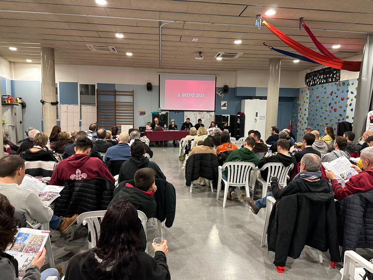 CdLleida's tweet photo. El passat dissabte dia 27 vam realitzar l'assemblea ordinària on es va presentar i votar el projecte de junta i tècnica per aquest 2024.
En Marc Giné serà el nou cap de colla, mentre que el Pau Bonet continuarà sent el president. https://t.co/ElSq29y3NR