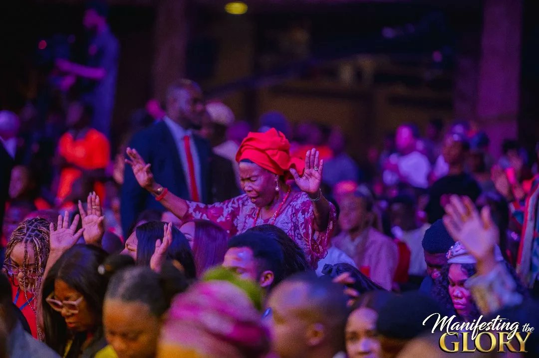 gospelhotspot0's tweet photo. Manifesting the Glory, Sunday Faith and Revival service with Prophet Isaiah Macwealth.
(January 28th, 2024) - in pictures
.
.
.
#drisaiahmacwealth
#gospelpillarschurch
#SundayService
#RevivalService
#arkoflight
#testimonies
#arkoflightforallnations
#spiritualgrowth https://t.co/m9qmg0HrMh