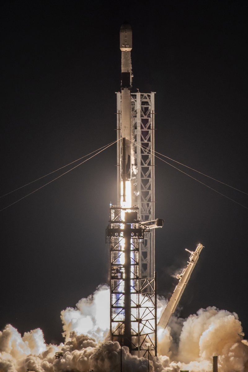 SpaceX tweet media