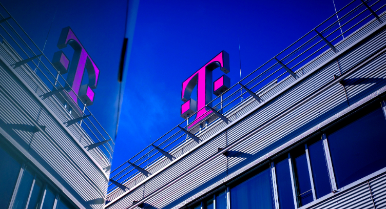 Exciting news for patients in Germany! The country's second-largest university hospital, UKSH, is moving its data & operations to the cloud. They'll partner with @Tsystemscom #SovereignCloud powered by Google #Cloud to ensure security and data protection. tiny-link.io/SyDQ9C9UcBNDbU…