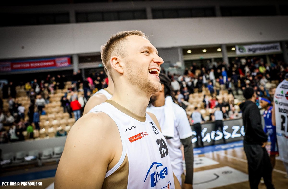 KK_Astoria's tweet photo. Dzień dobry #AstaFans 🥳

#Enea #Abramczyk #Bydgoszcz #AstaTeam #1Lkosz #A100RIA https://t.co/A1ka5kYkKi