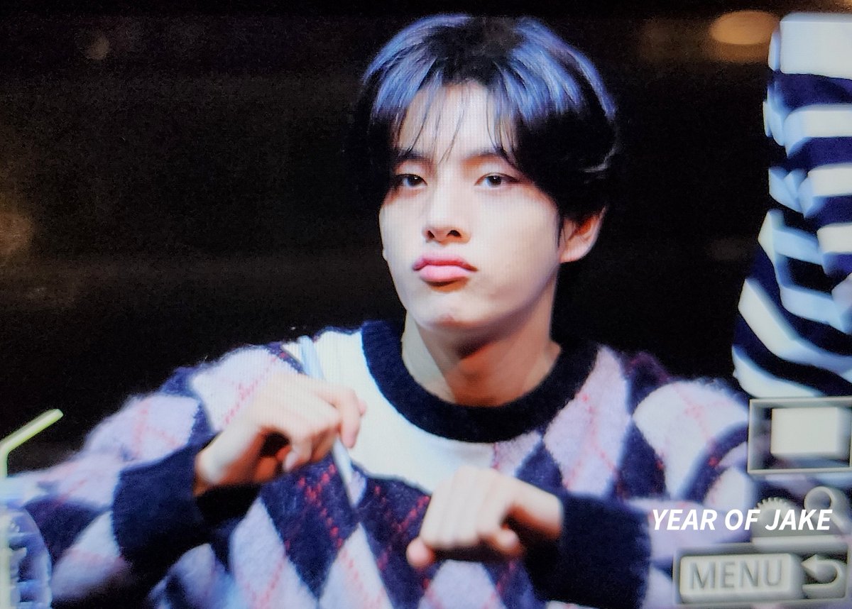 이크해 tweet media