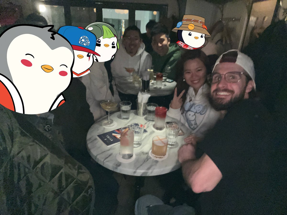 What a night with these amazing Pengus in Tokyo 🥳 IRL meetings are def more fun, let's do it again soon!! @Aaronteng @Tytaninc @0xSalary @FoxyPenguinApe @Hypnotique8 @PudgyAsia @PudgyJapan