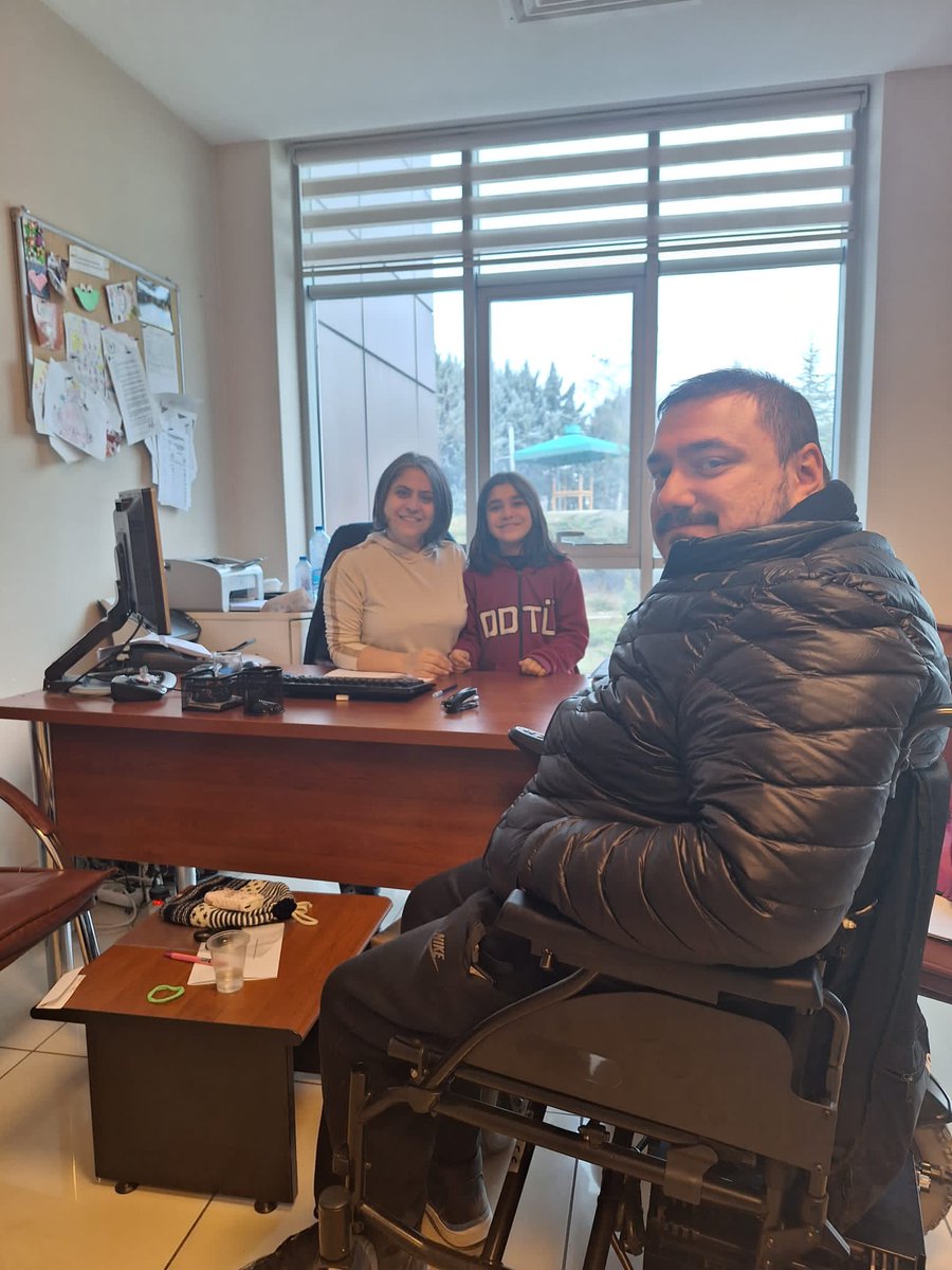 Güne Çankaya'mızda ikamet eden  engelli ablamızı iş yerinde  ziyaret ederek desteklerine talip olduk.
<a href="/hakanhanozcan/">Hakan Han ÖZCAN 🇹🇷</a> <a href="/drbetulsayan/">Dr.Betül Sayan Kaya 🇹🇷</a> <a href="/KaradumanBaran/">Muhammed Baran KARADUMAN</a> <a href="/turgutaltinok06/">Turgut Altınok 🇹🇷</a> <a href="/KalkanDr/">Av. Doç. Dr. Duhan Kalkan</a> <a href="/jsarieroglu/">Jülide Sarıeroğlu 🇹🇷</a> <a href="/ali_ihsanarslan/">Ali İhsan Arslan</a> <a href="/CemalDonat/">🇹🇷Cemal DONAT</a> <a href="/yilmazbulent06/">Bülend YILMAZ</a>