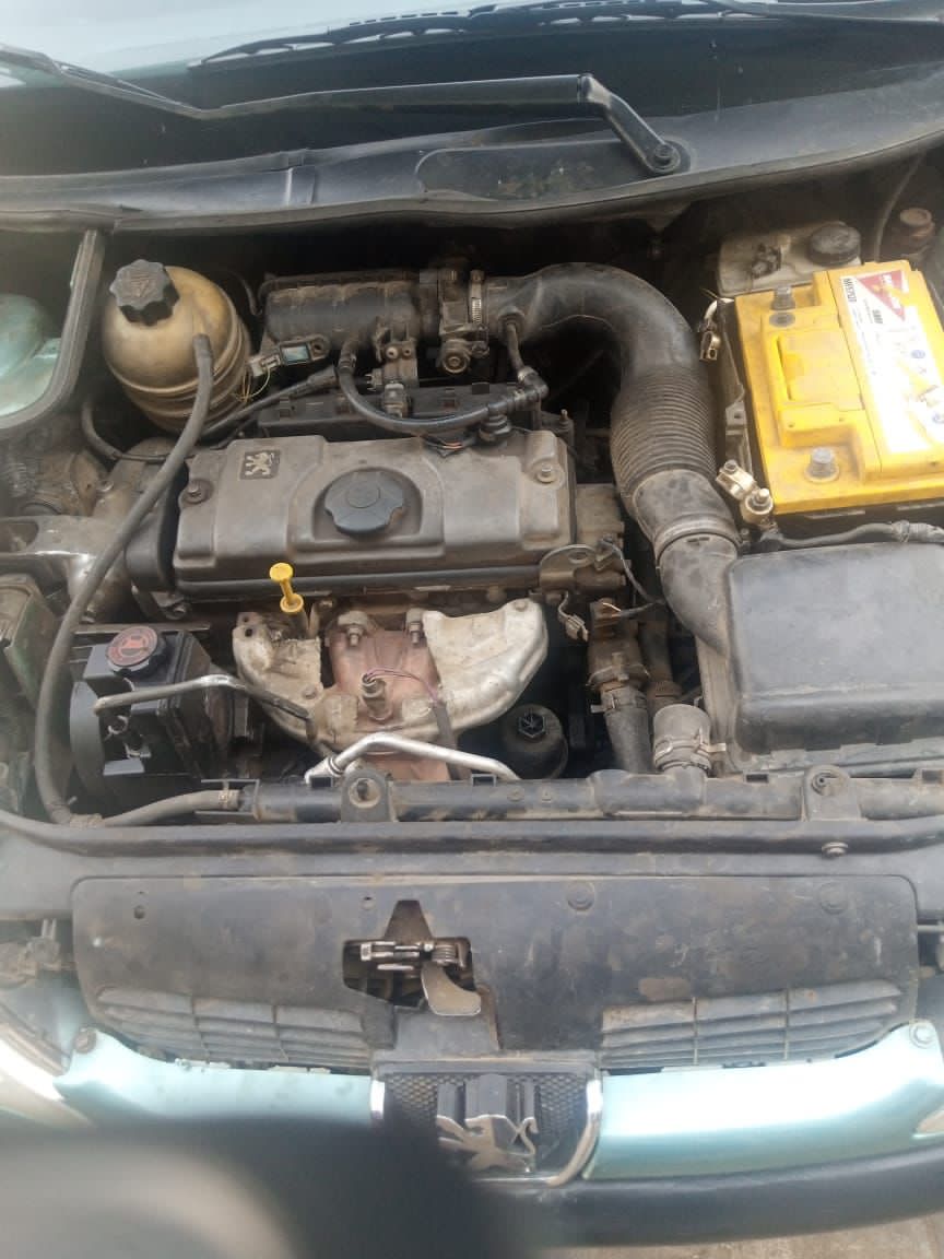 Hathim001's tweet photo. DISTRESS sale 206 peugeot everything untempered buy and travel(manual transmission) 
going for 1M owner last
Facilitators: 100k
Location:📍ABUJA
☎️ Haathim: 07032652699 https://t.co/idtU8M4MRb