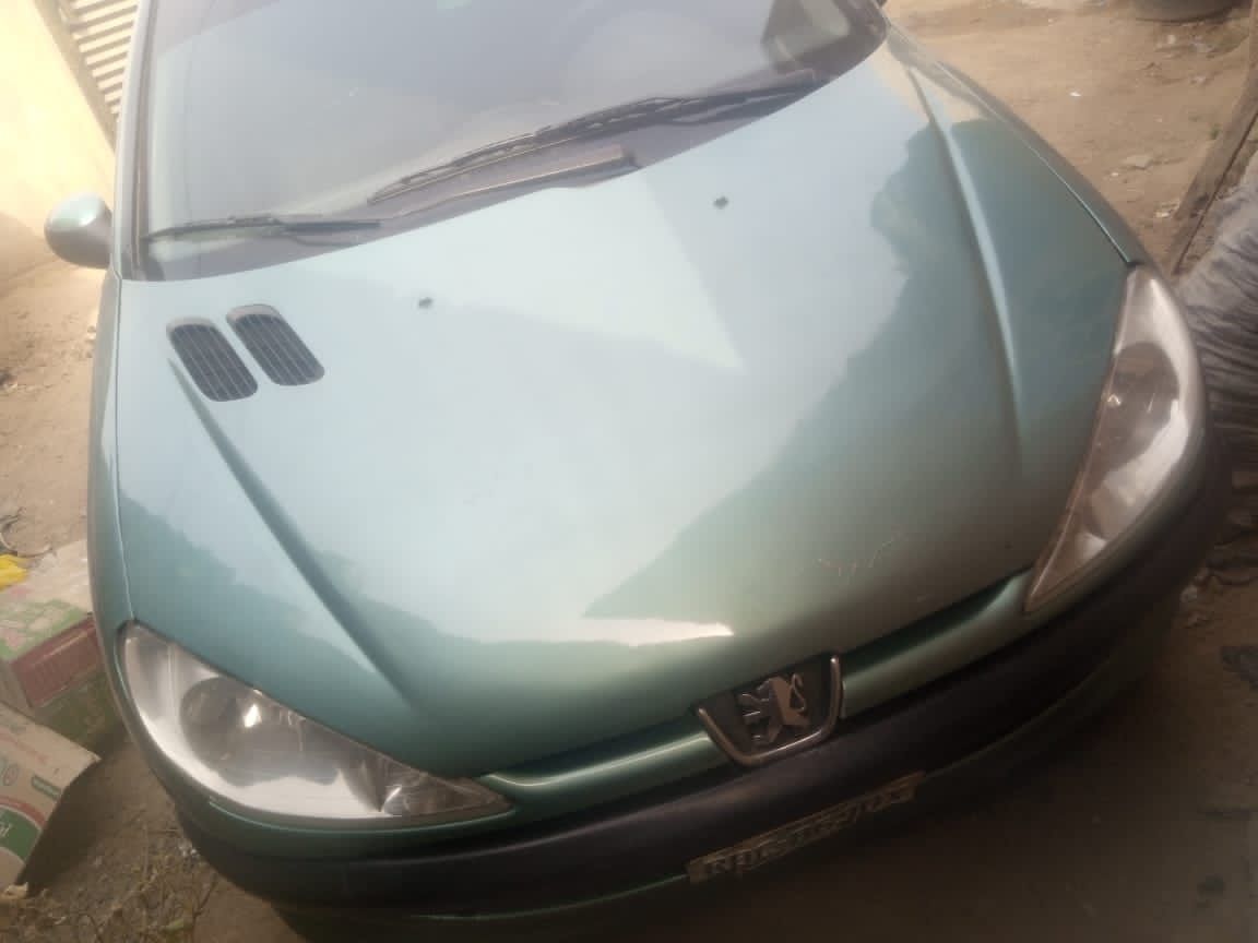 Hathim001's tweet photo. DISTRESS sale 206 peugeot everything untempered buy and travel(manual transmission) 
going for 1M owner last
Facilitators: 100k
Location:📍ABUJA
☎️ Haathim: 07032652699 https://t.co/idtU8M4MRb