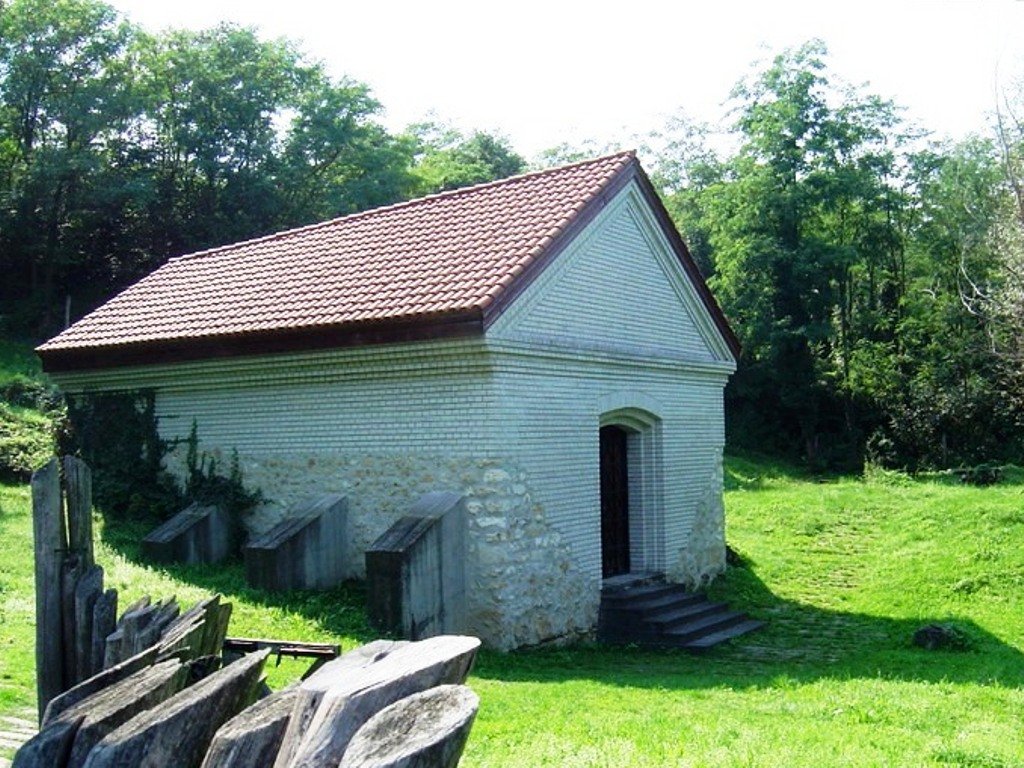 The Fertőrákos Mithraeum is one of the few rural sanctuaries of Mithras reconstructed. It was built on the Amber Road, close to the Pannonian cities of Scarbantia and Savaria (today in Hungary)