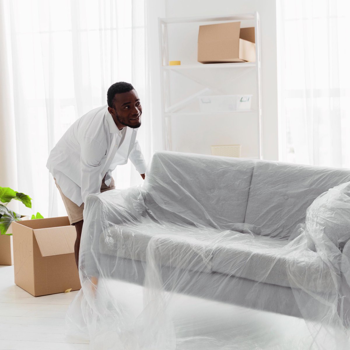 With Karria, you're never alone in your moving journey. Connect with reliable movers and make your move a team effort. Let's lift the weight off your shoulders. 🛋️🚚