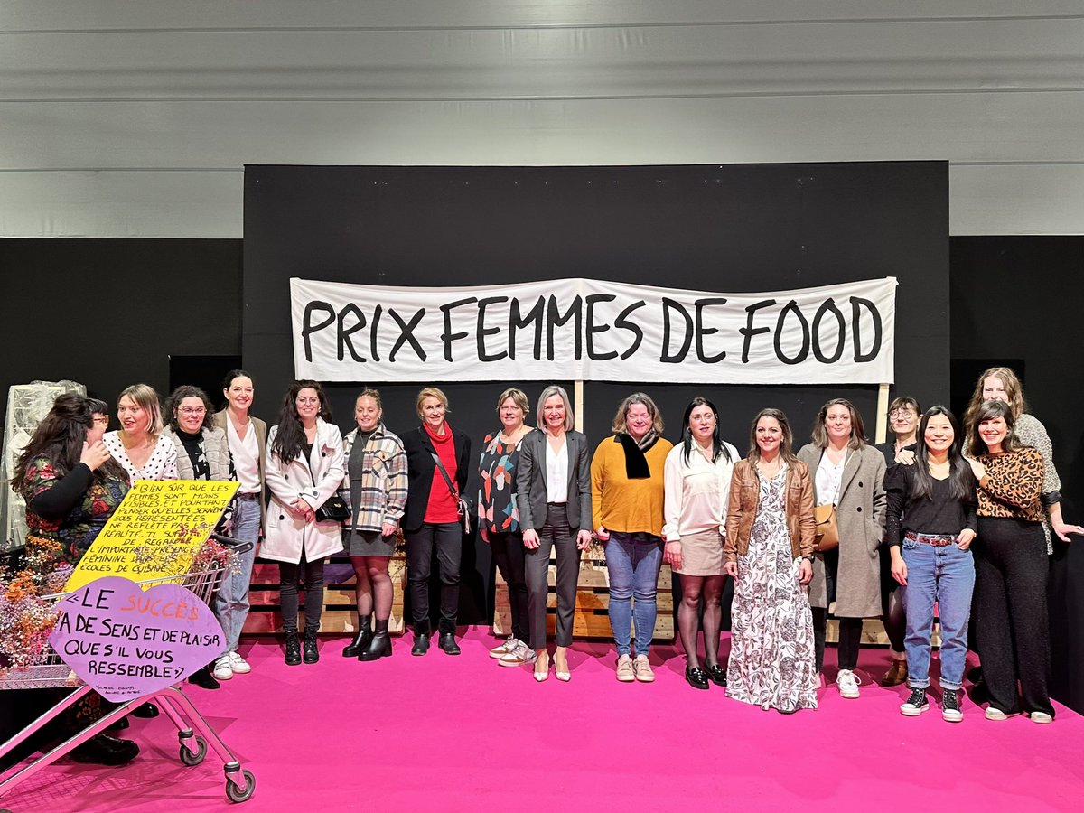 Au #SMAHRT hier, c'était aussi la remise du Prix #FemmesdeFood, destiné à valoriser les femmes entrepreneures du secteur de l'alimentation à #Toulouse et alentours 🍽️👩🏼‍🍳
Fière d'être partenaire du Grand Prix depuis la 1ère édition. Bravo aux lauréates et à toutes les candidates 👏🏻