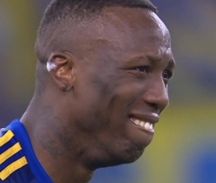 jake_1j's tweet image. Can Sarkodie also fill 02Arena like Davido?#DavidoO2Arena