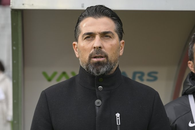 cgaranti's tweet photo. İlhan Palut: "İstediğim seviyede olmayan deplasman performansımızın çok daha dibe gittiğini gördüm. Bu makas çok açıldı. Bunu da bir şekilde çözmeliyiz." https://t.co/uSQGd7yCKS