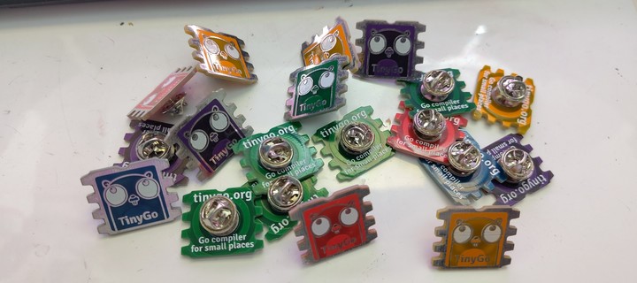 _CONEJO's tweet photo. @fosdem @TinyGolang @fosdem @TinyGolang This is the LAST batch of #tinyGo pins . NO MORE pins will be available after that, get yours for free at #FOSDEM at the #goDevroom https://t.co/gZeEdqgIqr