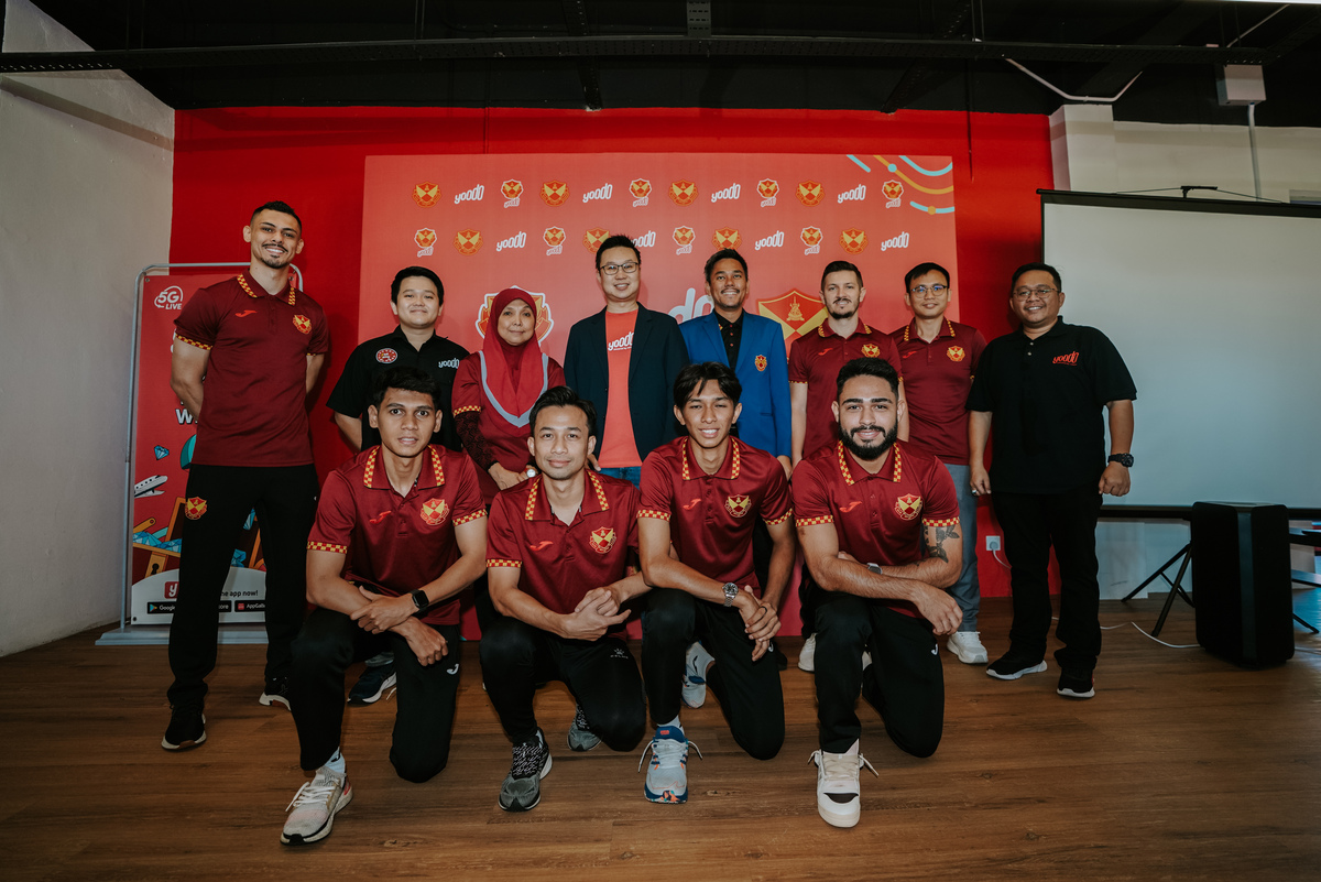 selangorfc's tweet photo. Jalinan kerjasama strategik ini akan menjadi satu suntikan semangat buat kedua-dua pasukan untuk mengharungi perjalanan bagi tahun 2024. 🔥

📄 Baca artikel penuh di pautan ini: https://t.co/TqUxAstNoN

#Yoodo #Yoodoesports #yoodoyou #yoodoitbetter #yoodoityourway

[2/2] https://t.co/kM7HLzn3vC