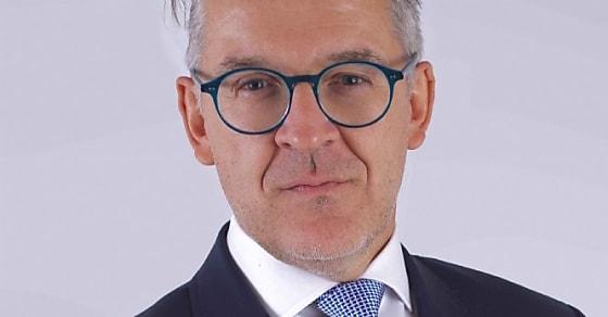 Joël Poirier devient Business Director Health &amp; Medical chez Essity pour la France et l'Afrique du Nord #RH bit.ly/3vJoHt2