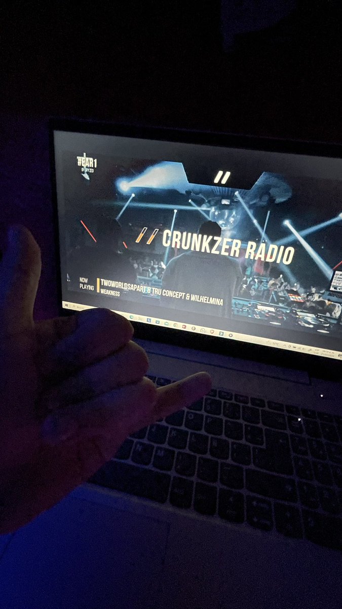 DJSkyzed's tweet photo. Estamos trabajando en un nuevo proyecto, y no hablo de música. Pronto sabrán de qué se trata 🤭👀 https://t.co/Um1wZdains