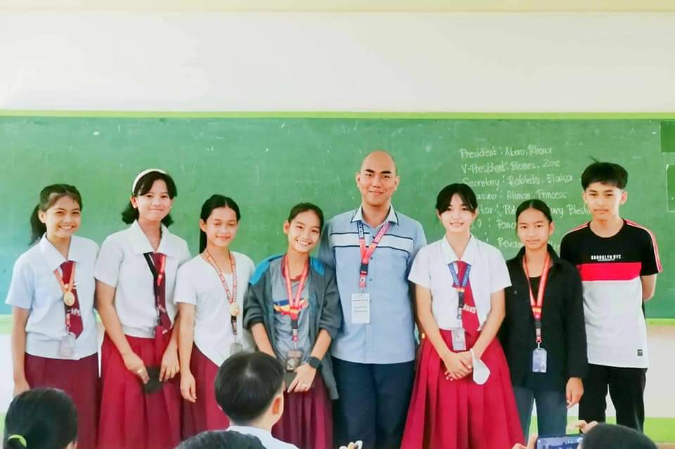 anhsSPA's tweet photo. IN PHOTOS | Alangalang NHS - Special Program in the Arts conducted the Homeroom Class  Organization Election as stipulated in DepEd Order no. 34 s. 2022. https://t.co/4A8Q9wScPr