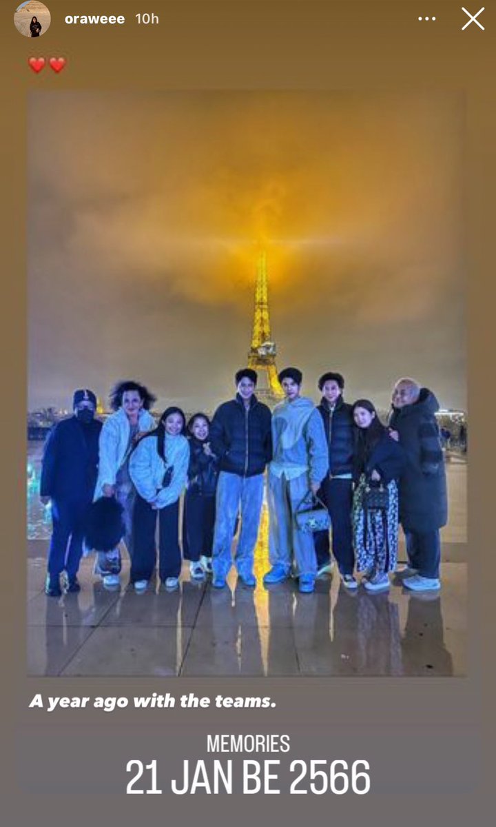 freakinglovit's tweet photo. 220124 | Mile Phakphum ✨💚🎸
ˏˋ°•*⁀➷ _____
#MilexDiorWinter2023
#DiorWinter23 x #Dior
📸| oraweee ( Dior Thailand) instagram story
Caption:
❤️❤️
A year ago with the teams.
MEMORIES
21 JAN BE2566
—————
@milephakphum ㋛ x #MilePhakphum ツ
#GreenyRose ㋛ https://t.co/tqWGD1oKP3
