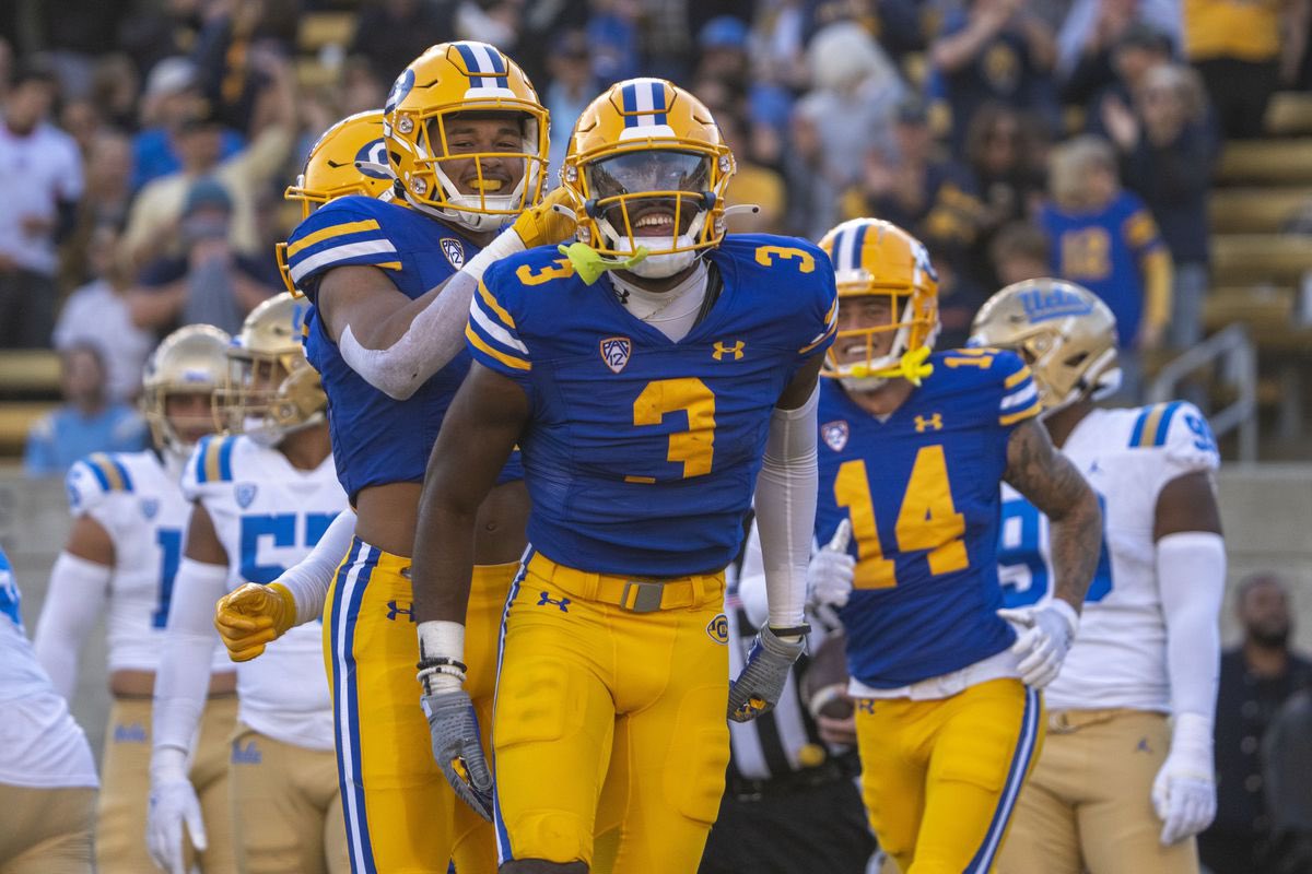 Extremely blessed to receive an offer from the University of Cal Berkeley ! Thank you <a href="/Coach_Sooto/">Vic So'oto</a> <a href="/JustinUtupo/">Justin Utupo</a> for this opportunity to further my education and dreams.