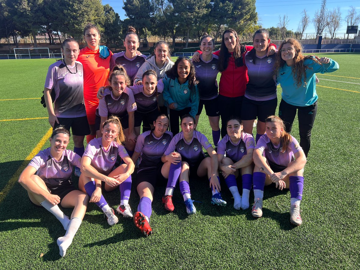 📢 De vuelta a sumar victorias 📢

Nuestro femenino volvió a la senda de la victoria, está vez como visitante.

Contra todas las dificultades, seguiremos trabajando y compitiendo al máximo.

E1 Paiporta 0-2 <a href="/discobolo_fem/">Discobolo La Torre A.C ⚽👧</a> 🤜🏽🤛🏽❤️